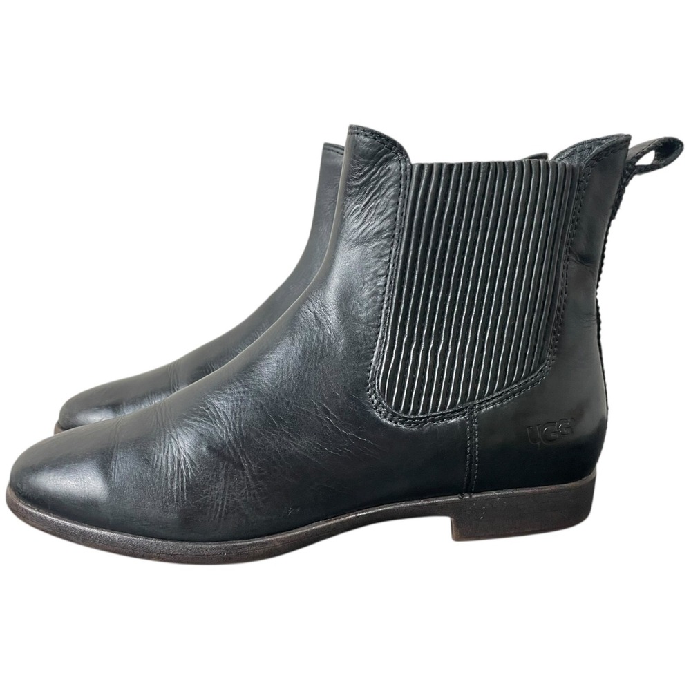 UGG Boots Womens Size 7 Black Jo Chelsea Leather Ankle Bootie 1005930
